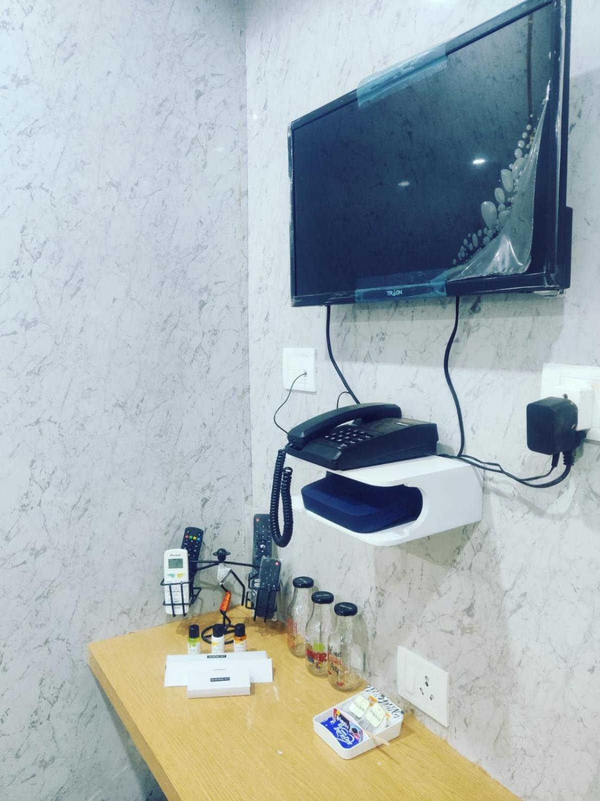 Royal Inn Гувахати Екстериор снимка